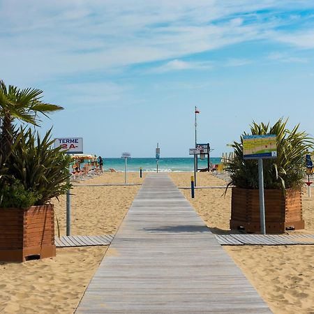 Rialto Appartement Bibione Buitenkant foto