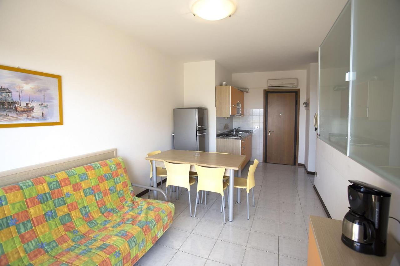 Rialto Appartement Bibione Buitenkant foto