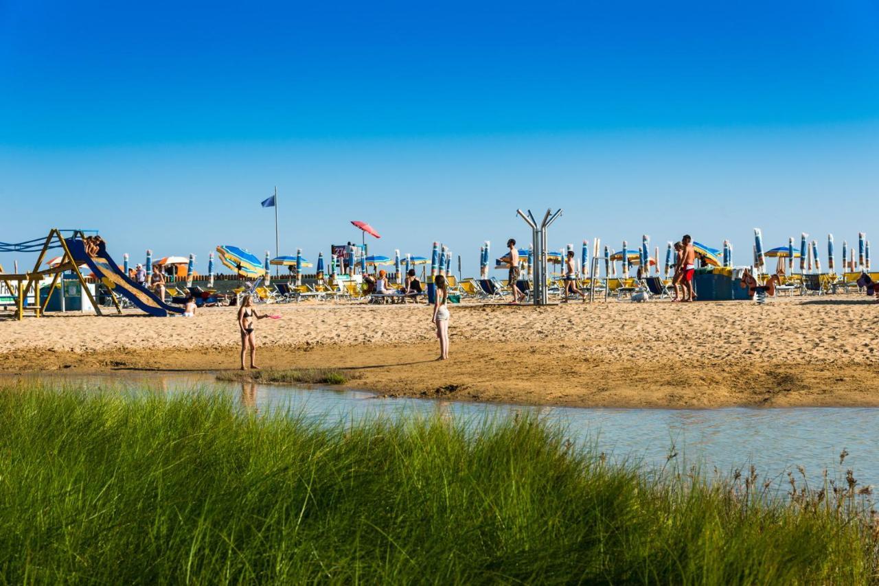 Rialto Appartement Bibione Buitenkant foto